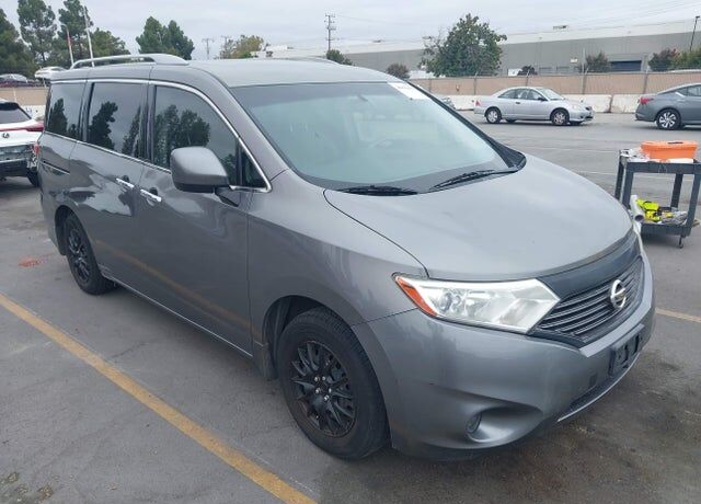 2015 NISSAN Quest