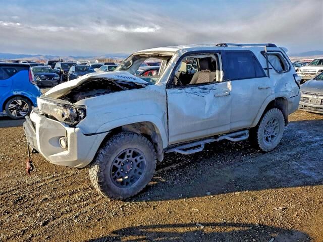 2016 TOYOTA 4-Runner