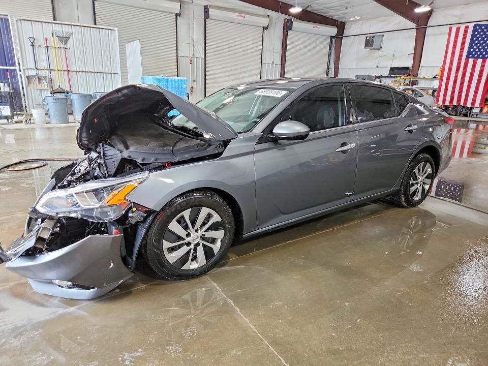 2020 NISSAN Altima