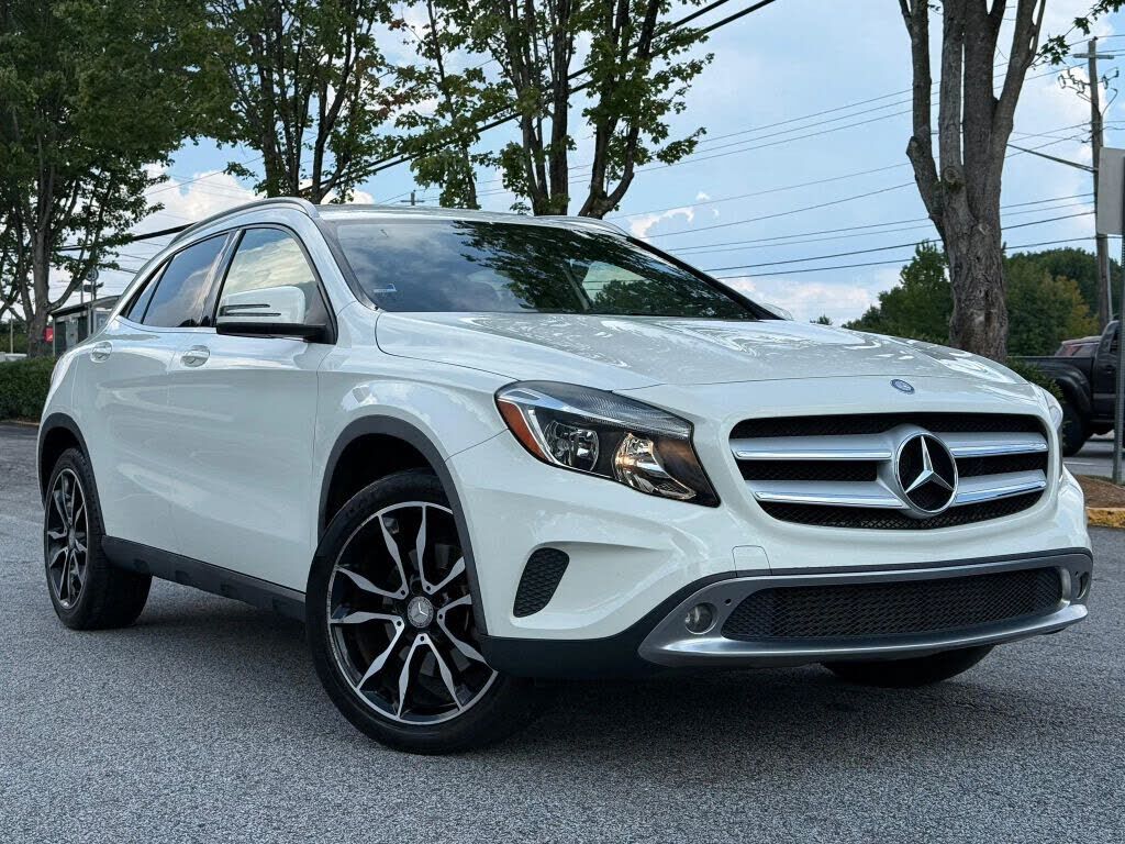 2016 MERCEDES-BENZ GLA-Class