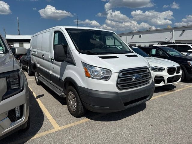 2018 FORD Transit