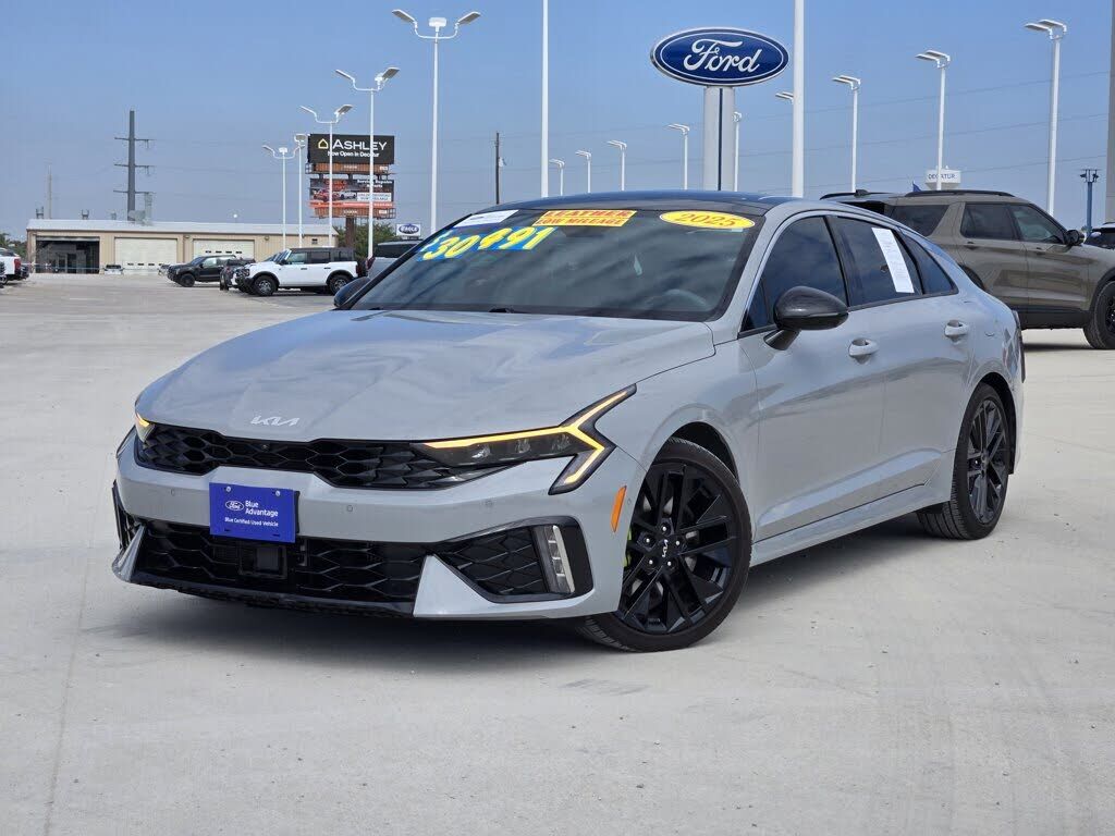 2025 KIA K5