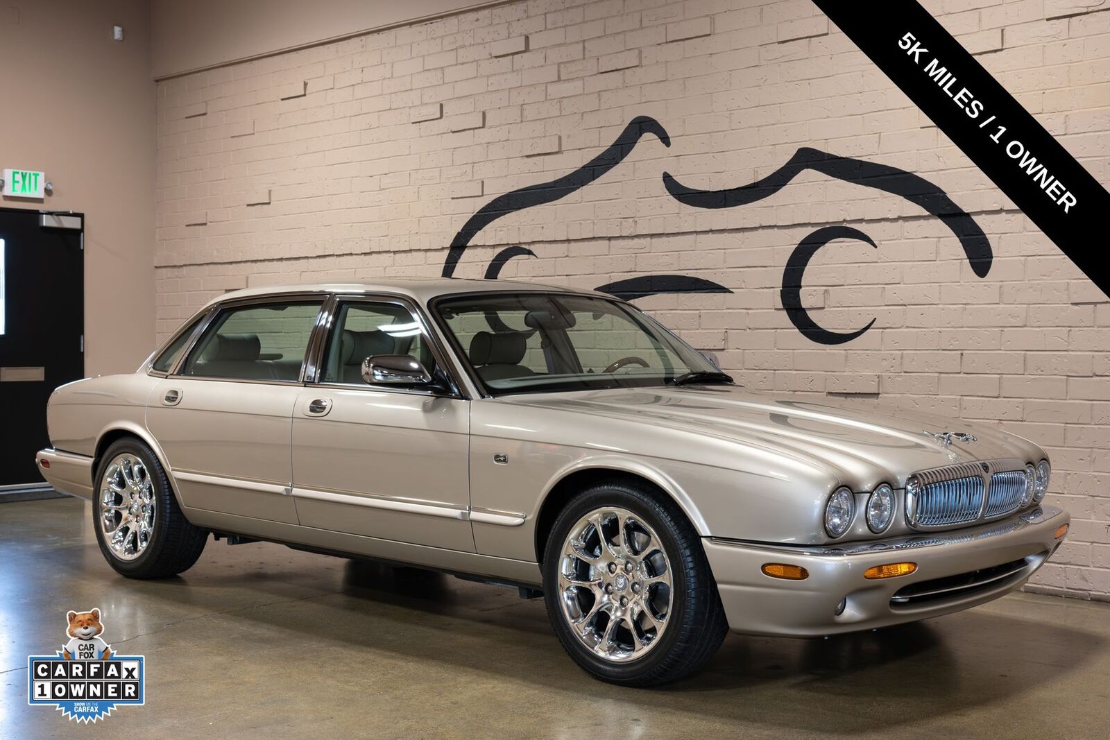 2001 JAGUAR Vanden Plas