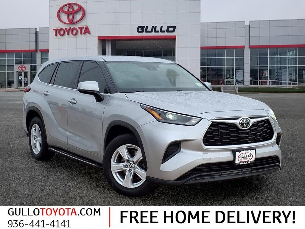 2022 TOYOTA Highlander