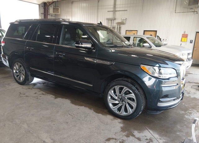 2024 LINCOLN Navigator L