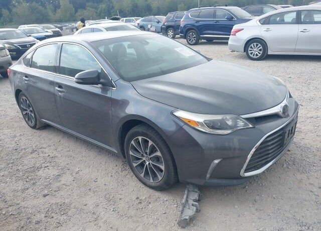 2018 TOYOTA Avalon