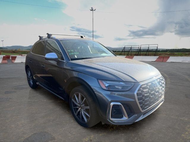 2022 Audi SQ5