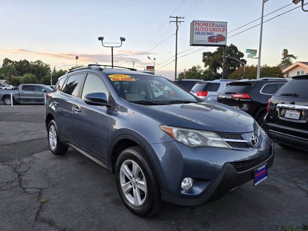 2013 TOYOTA RAV4