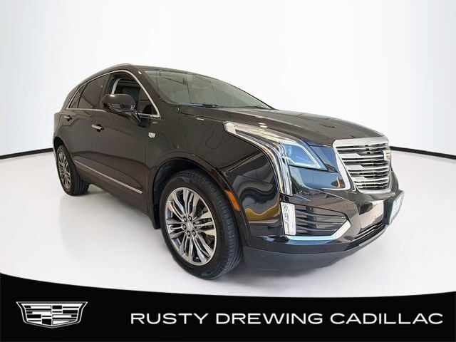 2017 CADILLAC XT5