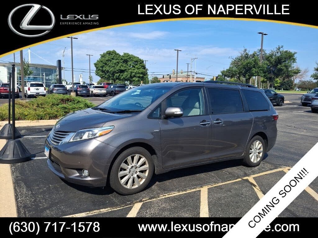 2017 TOYOTA Sienna