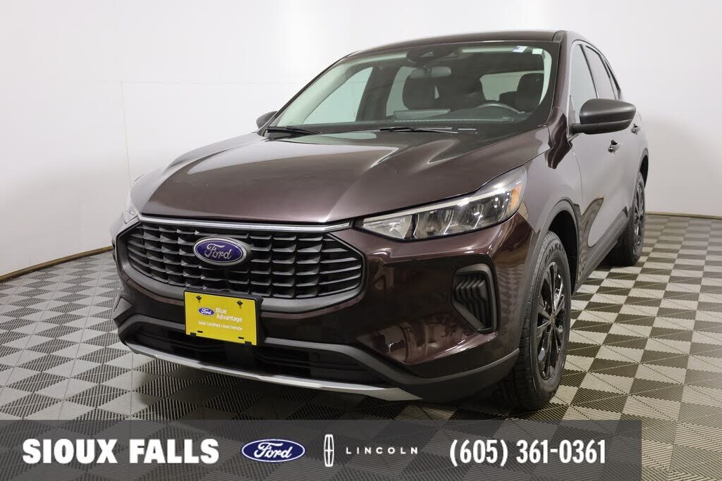 2023 FORD Escape
