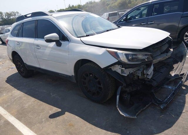 2018 SUBARU Outback