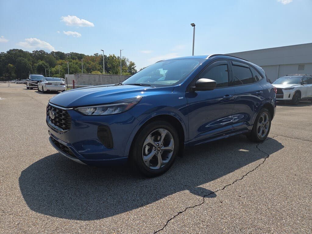 2023 FORD Escape