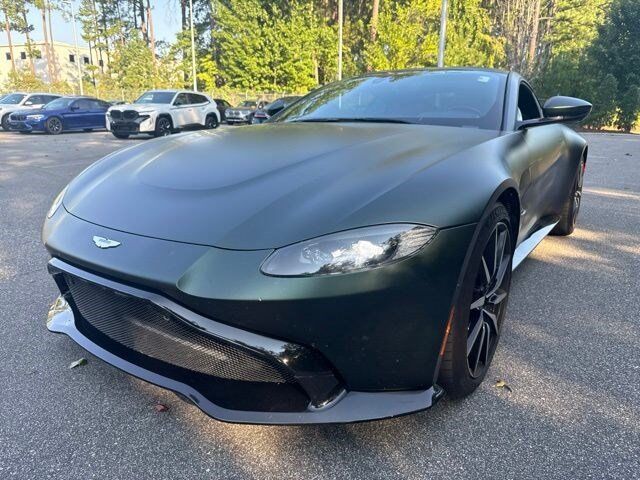 2019 ASTON MARTIN V8 Vantage