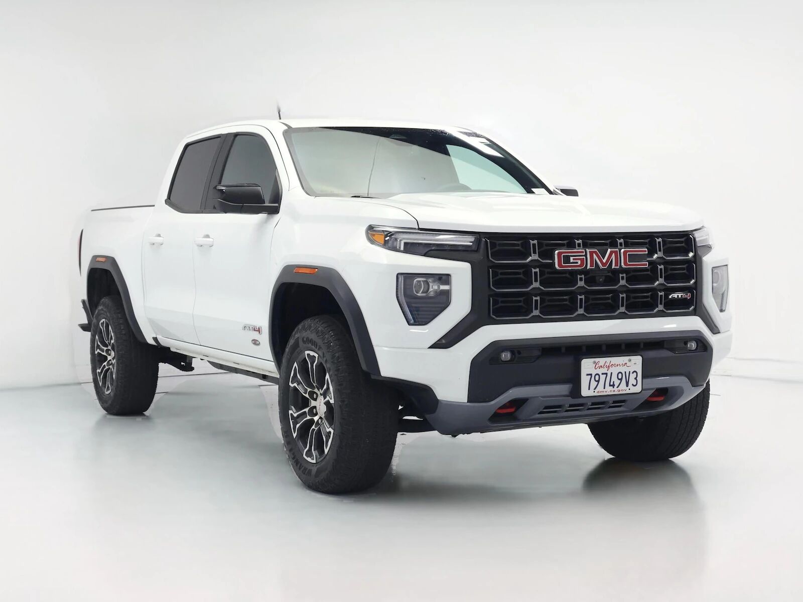 2023 GMC Canyon