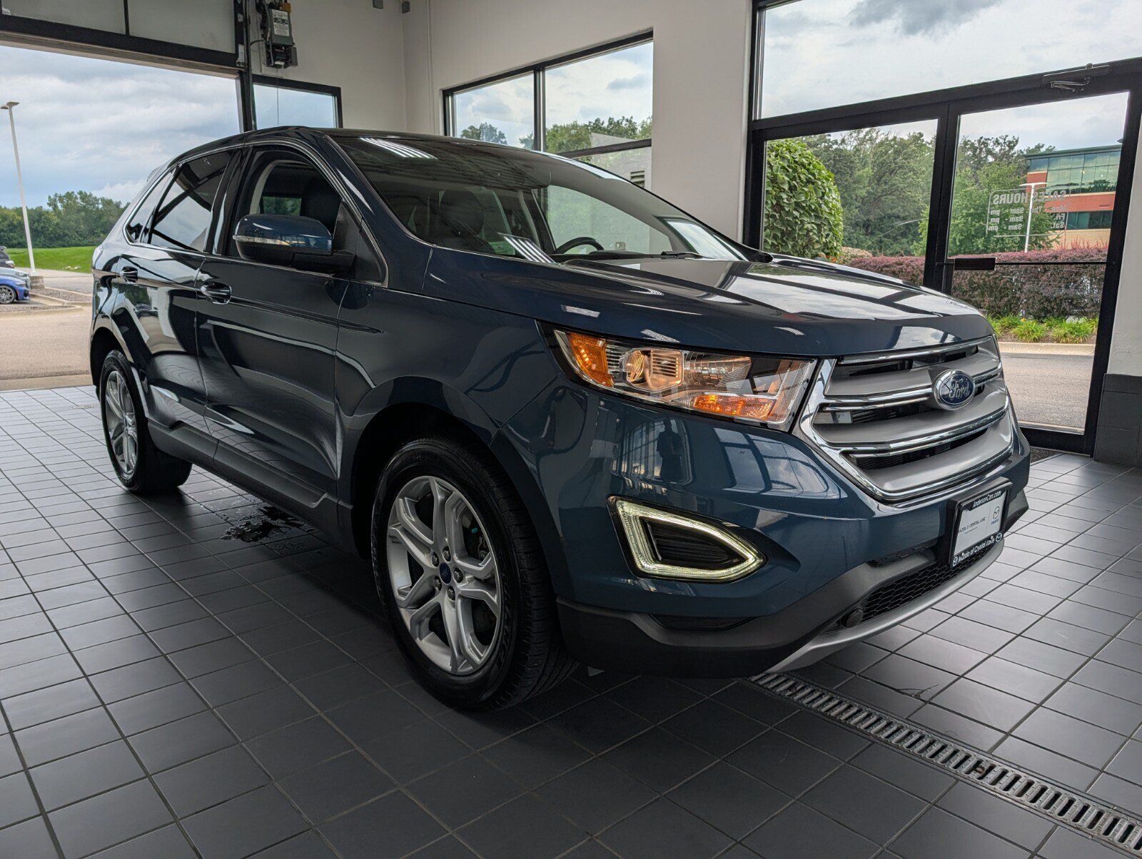 2016 FORD Edge