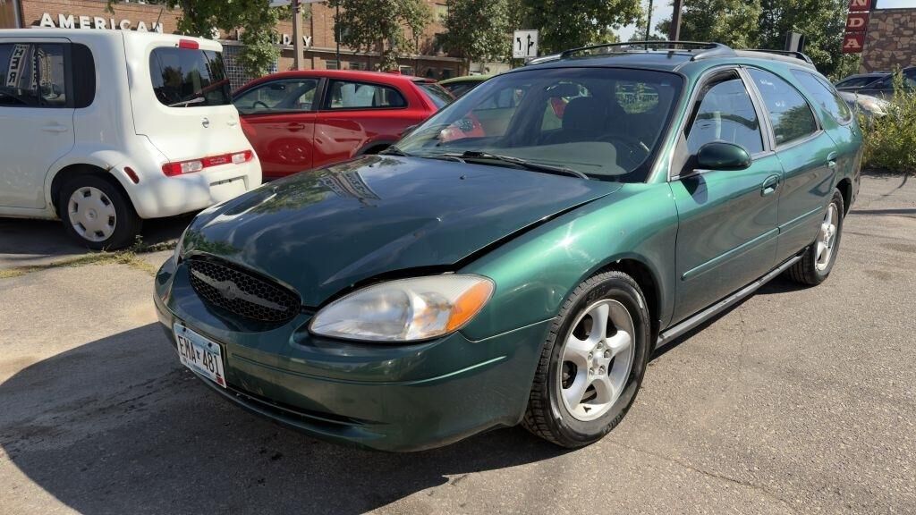 2002 FORD Taurus
