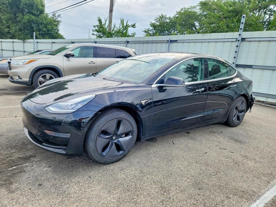 2019 TESLA Model 3