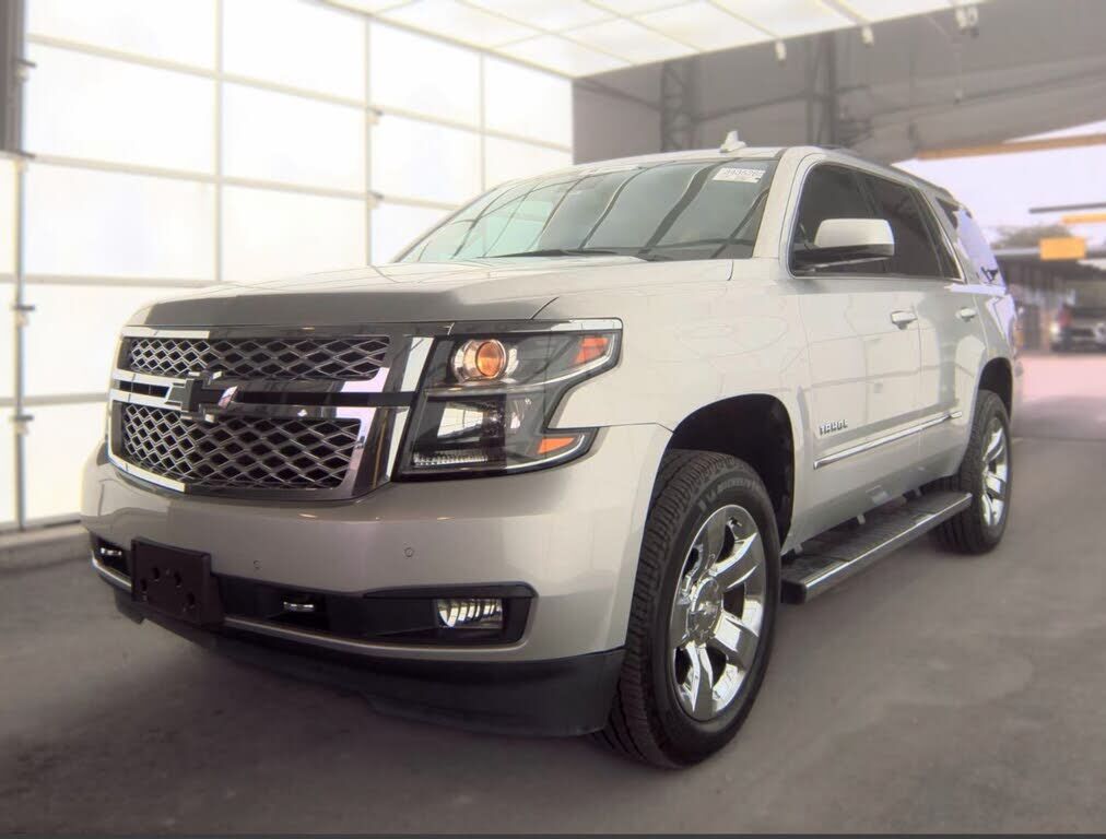 2017 CHEVROLET Tahoe