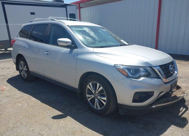 2020 NISSAN Pathfinder