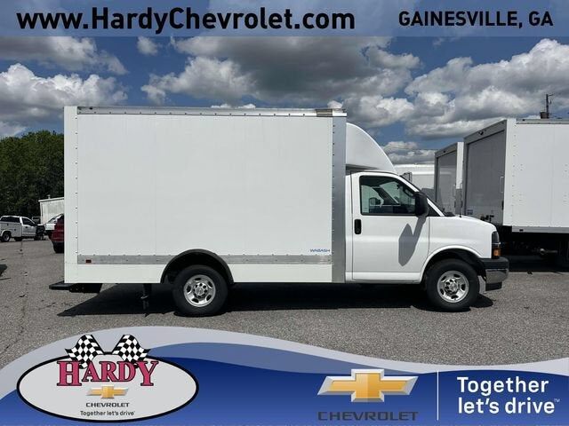 2024 CHEVROLET Express