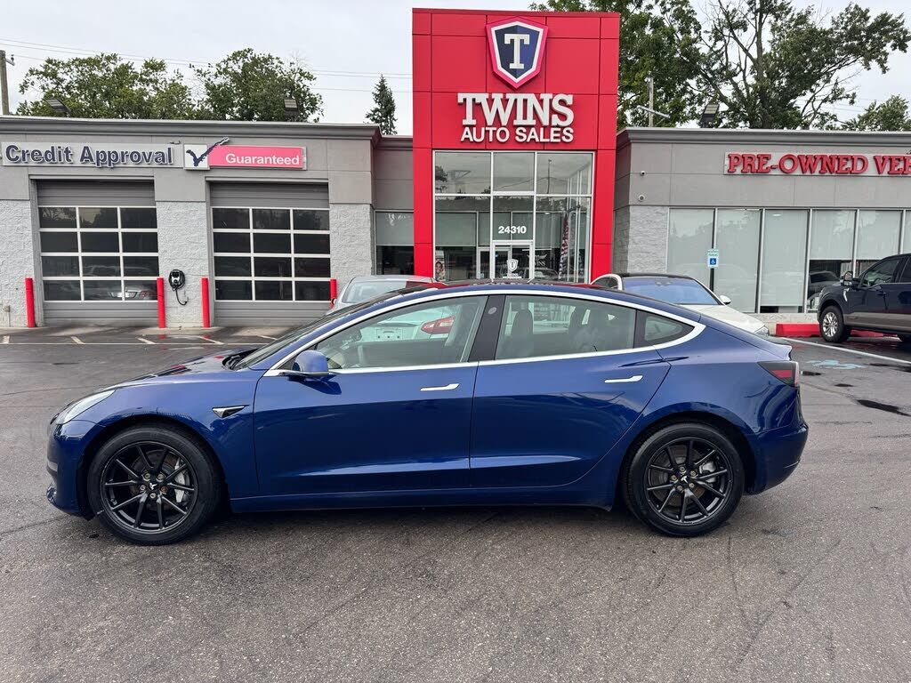 2019 TESLA Model 3