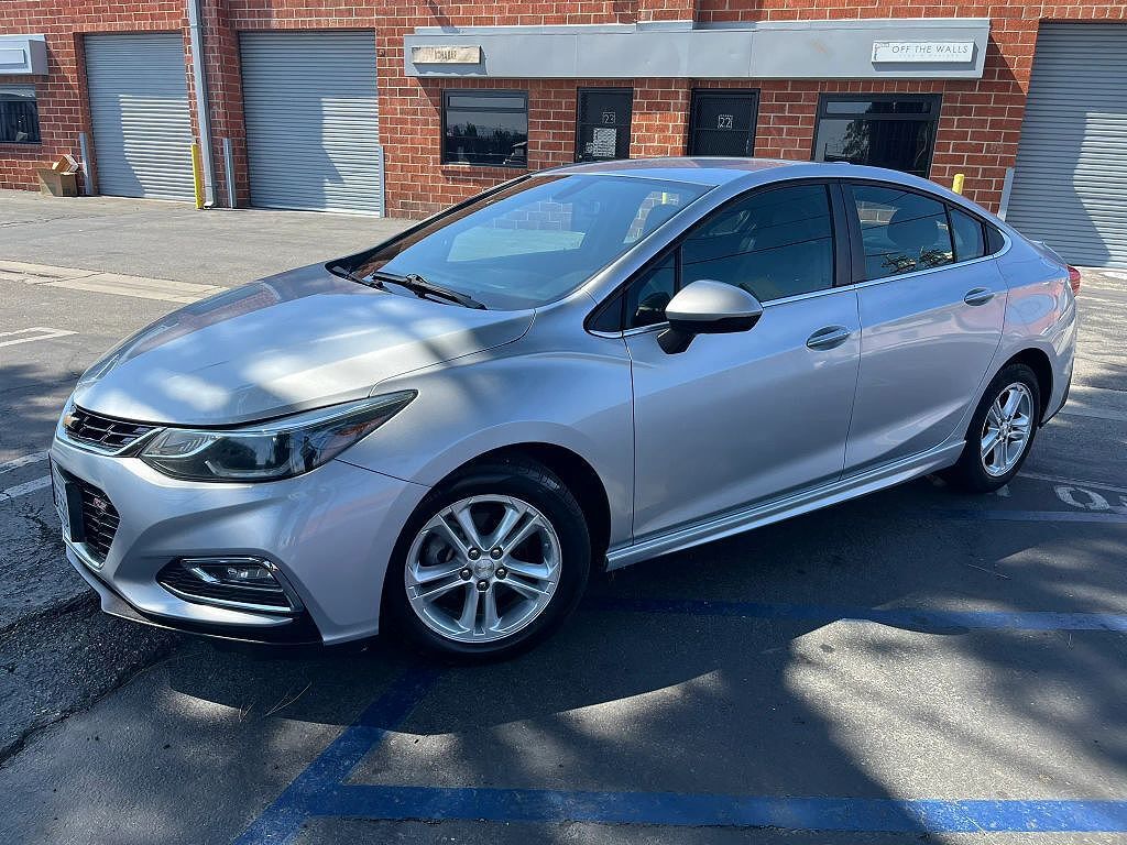 2017 CHEVROLET Cruze