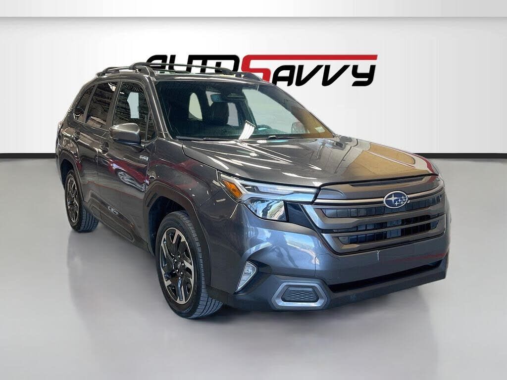 2025 SUBARU Forester