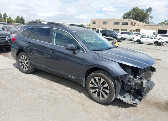 2016 SUBARU Outback