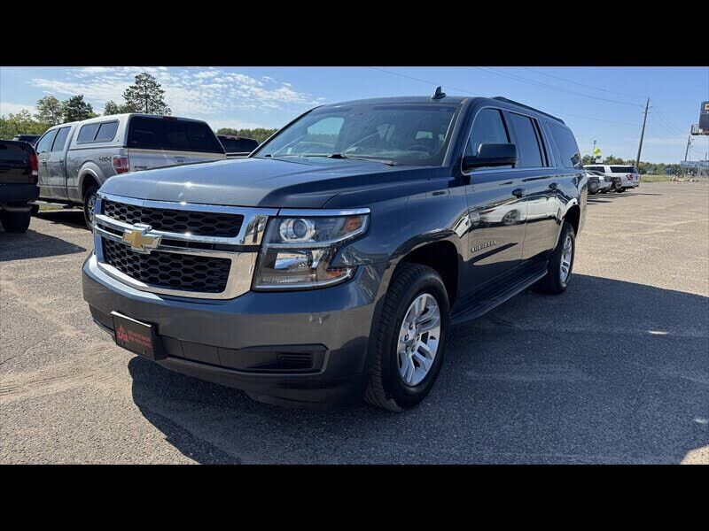 2019 CHEVROLET Suburban