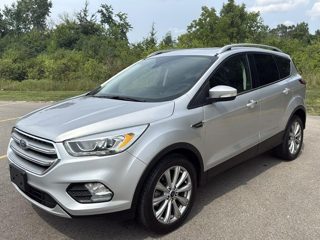 2017 FORD Escape