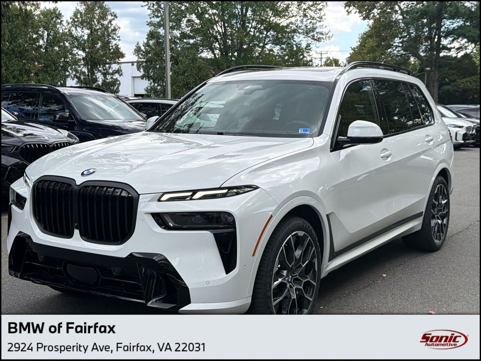 2027 BMW X7