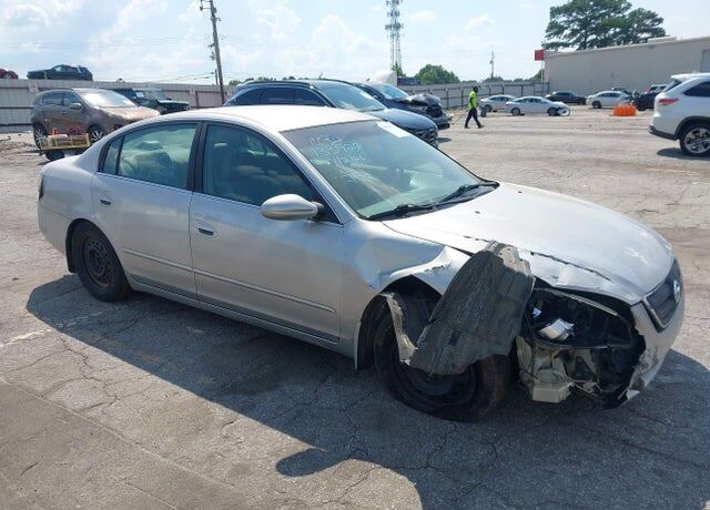 2003 NISSAN Altima