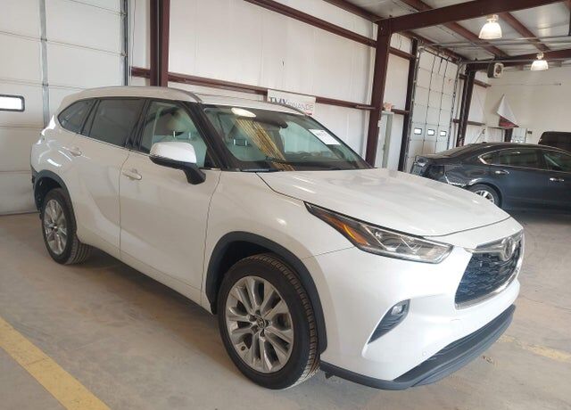 2023 TOYOTA Highlander