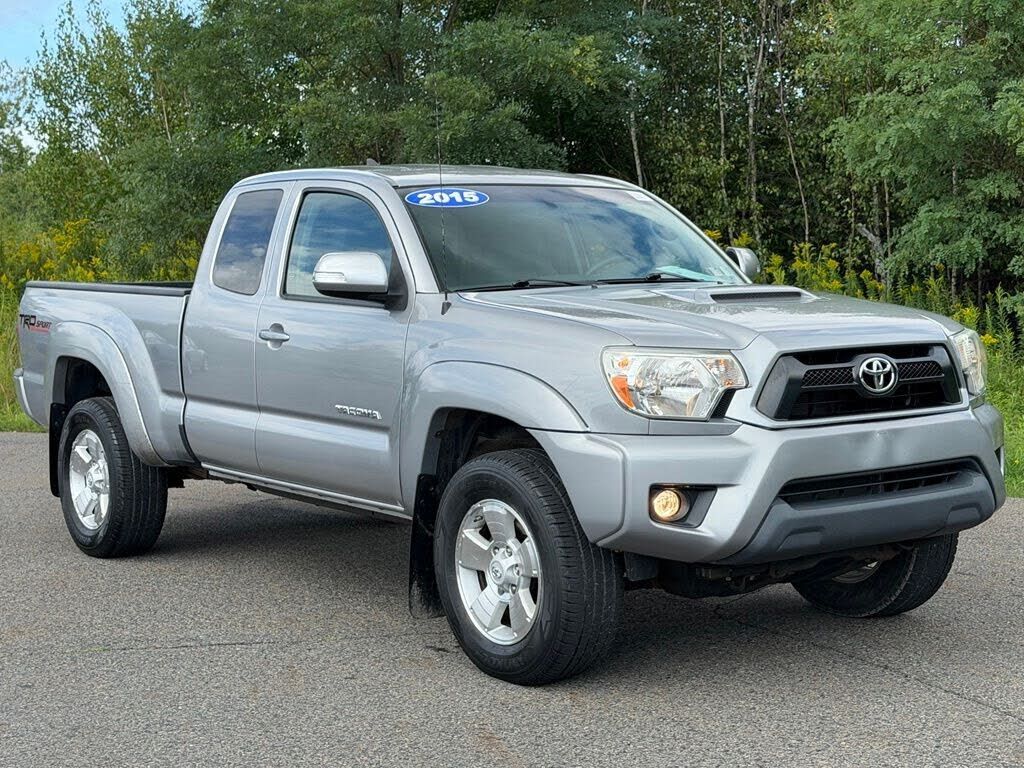 2015 TOYOTA Tacoma