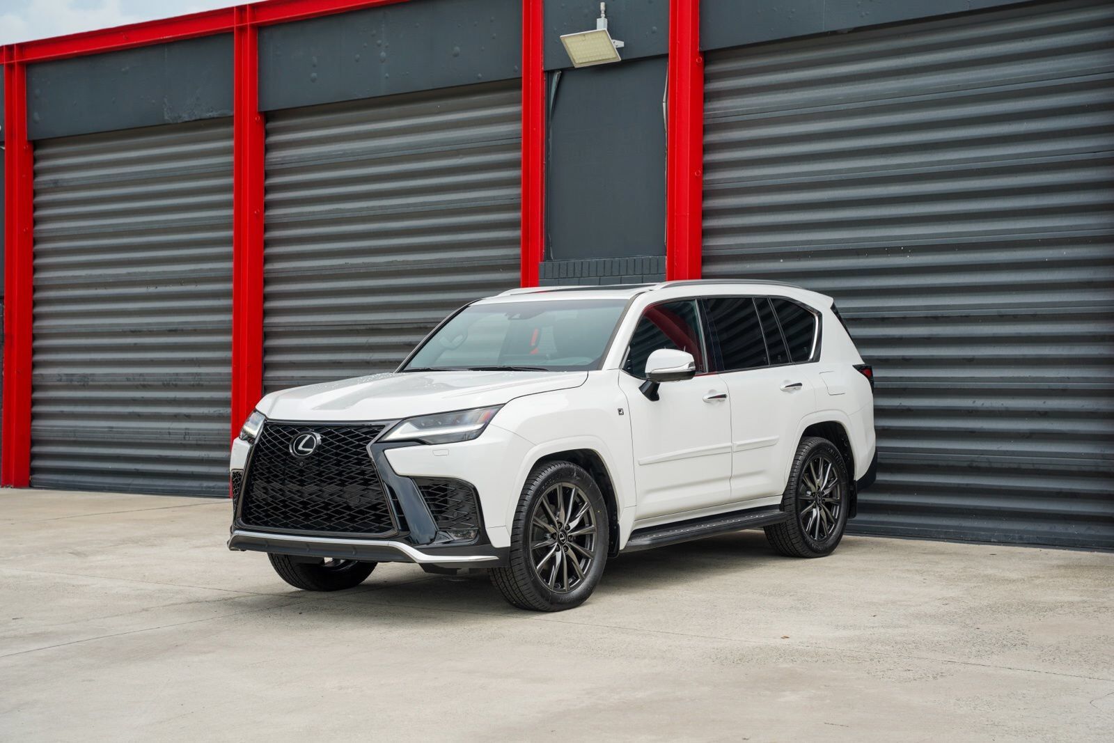 2023 LEXUS LX