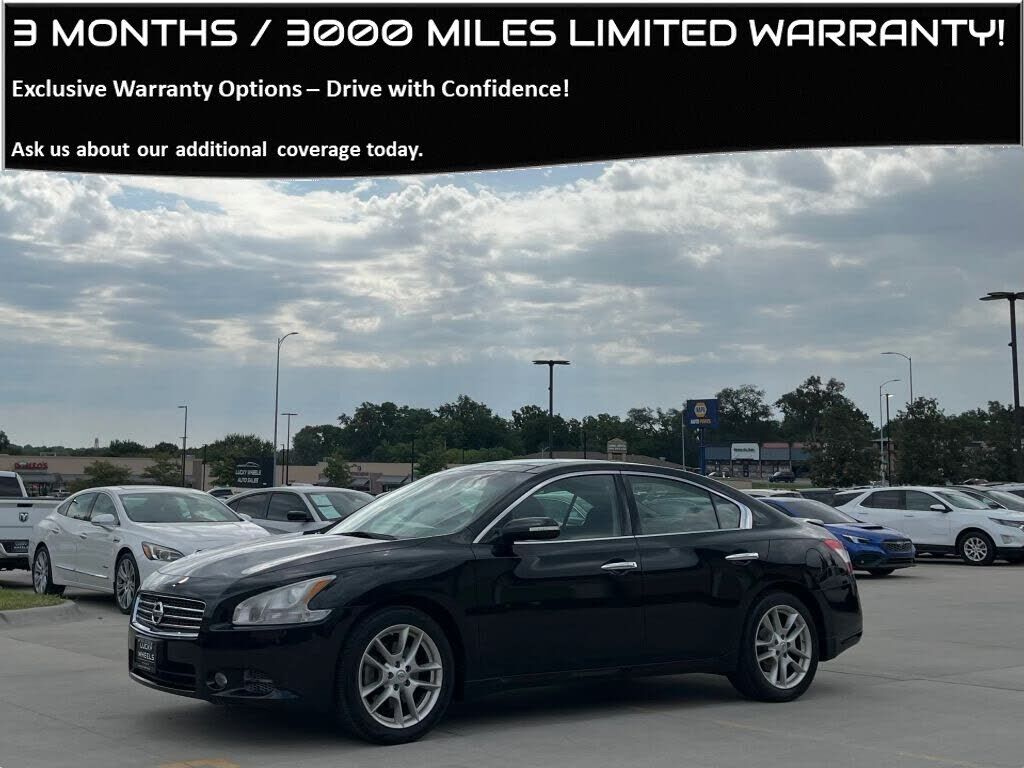 2010 NISSAN Maxima