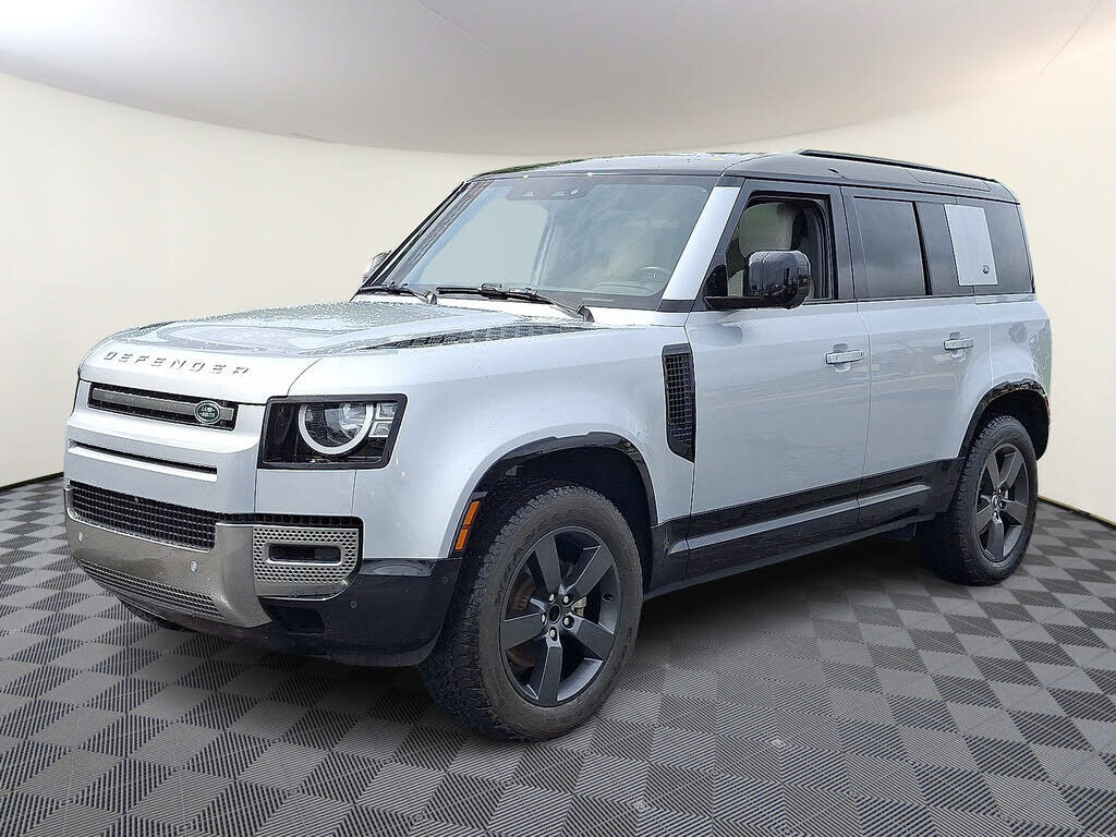 2023 LAND ROVER Defender