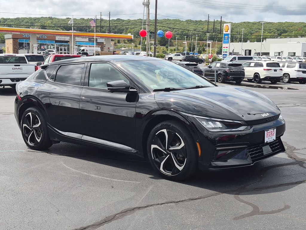 2023 KIA EV6