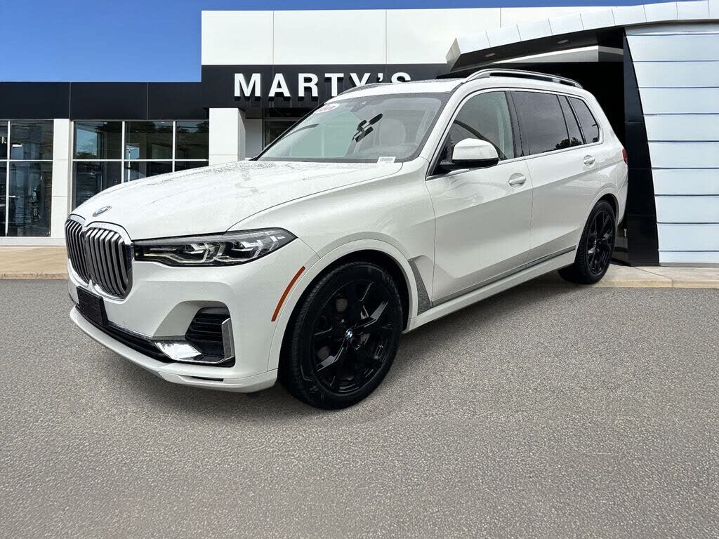2022 BMW X7