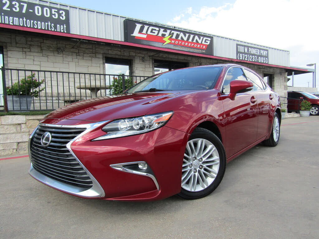 2016 LEXUS ES