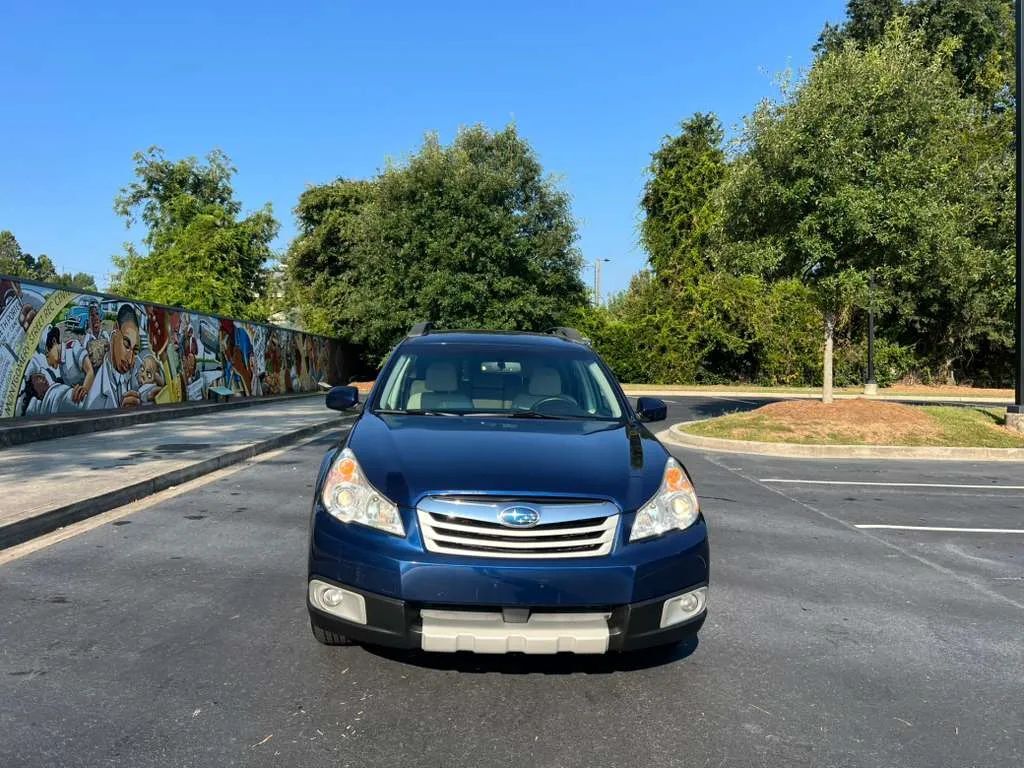 2011 SUBARU Outback