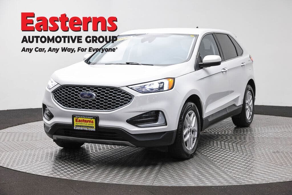 2023 FORD Edge