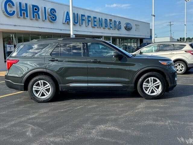 2024 FORD Explorer