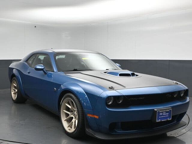 2020 DODGE Challenger