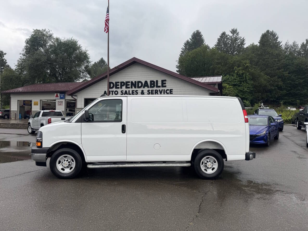 2025 CHEVROLET Express
