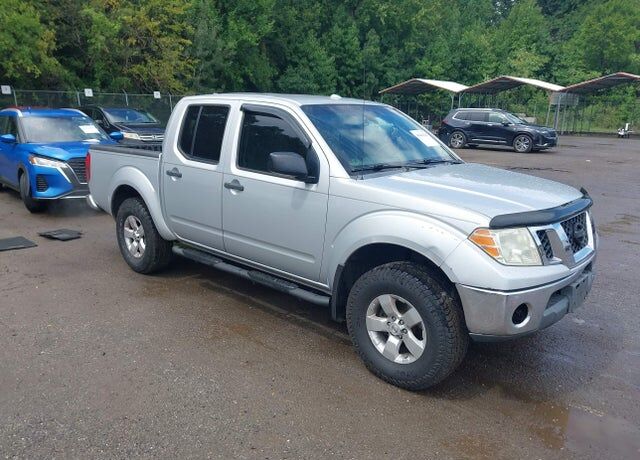 2011 NISSAN Frontier