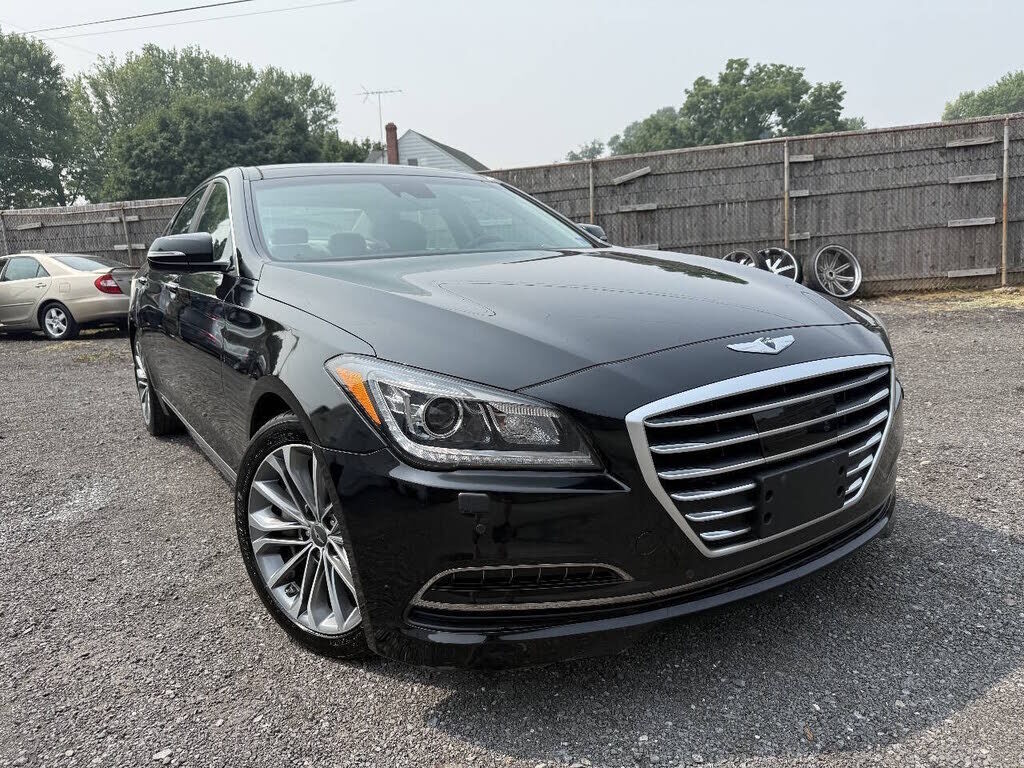 2015 HYUNDAI Genesis