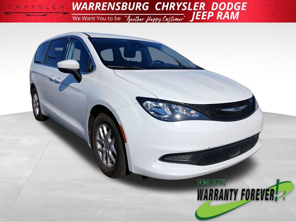 2023 CHRYSLER Voyager