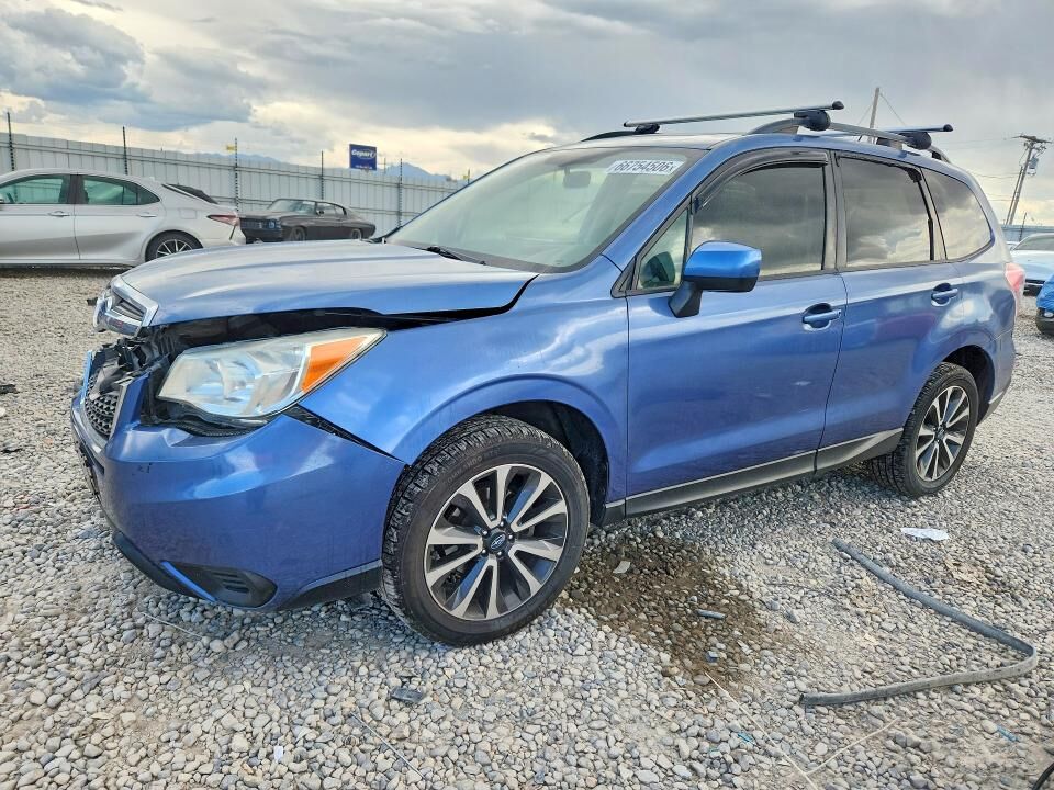 2015 SUBARU Forester